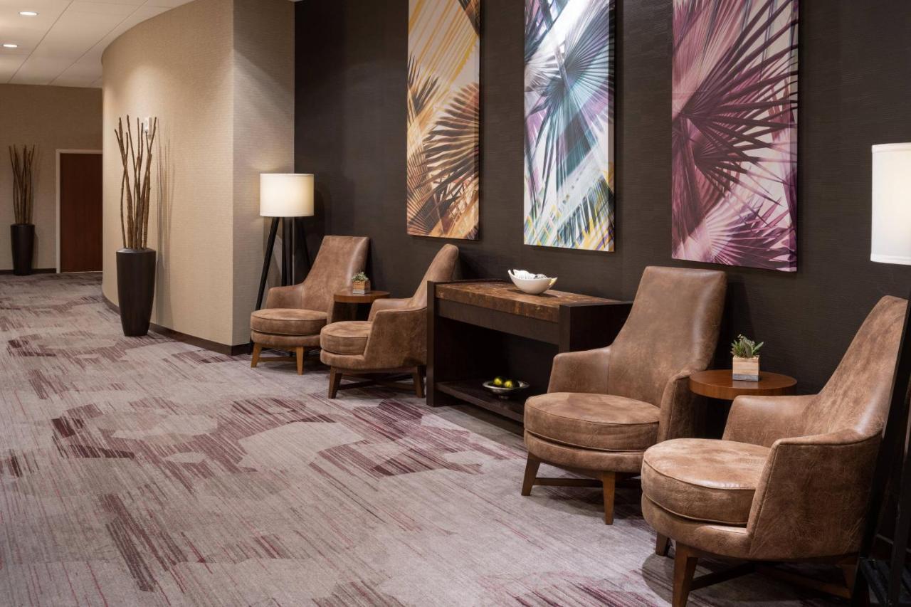 Courtyard By Marriott Miami Airport Exterior foto