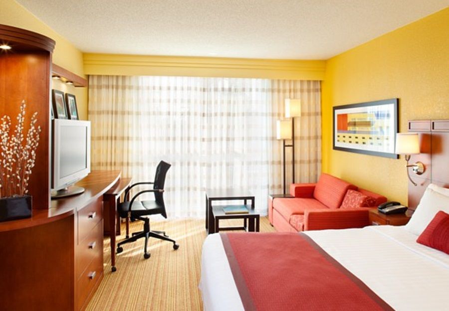 Courtyard By Marriott Miami Airport Exterior foto